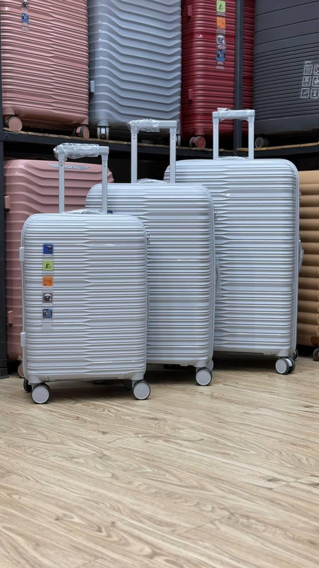 سه تیکه نقرآبی